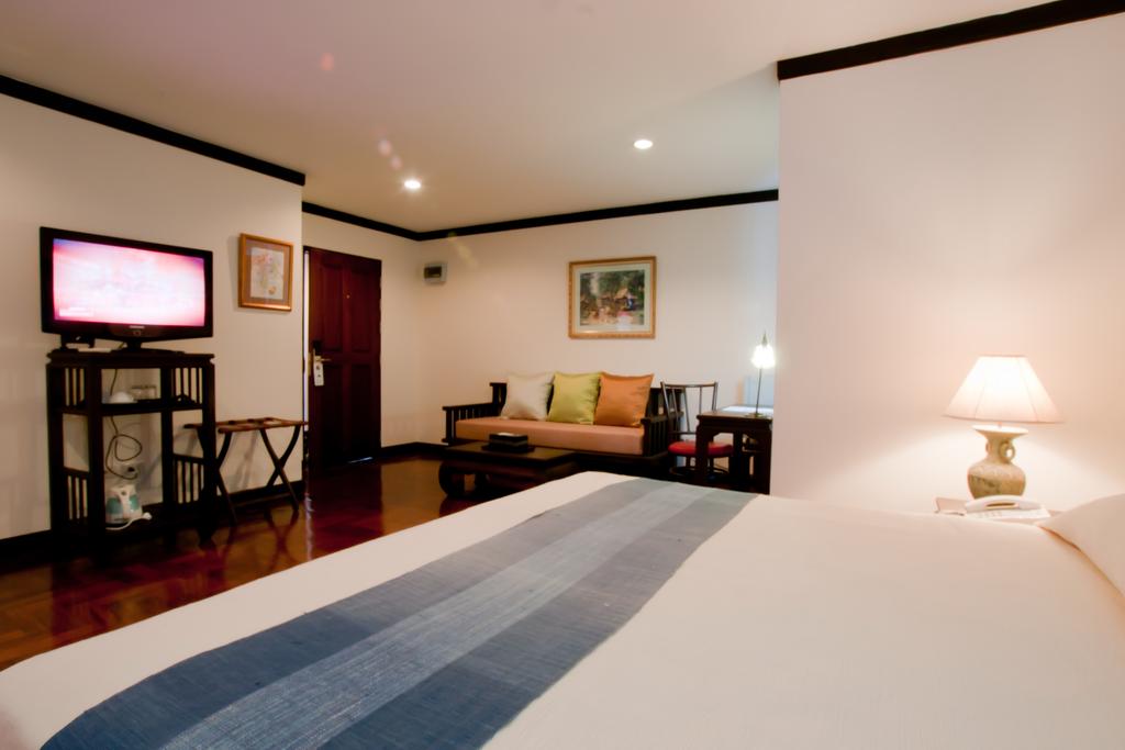 Фото Cucumber Inn 2*