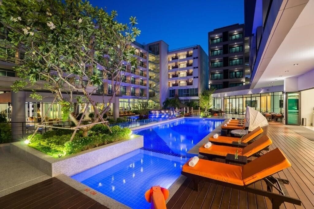 Фотография Hotel J Pattaya (ex. Hotel J) 4*