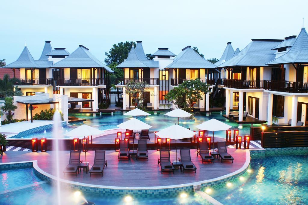 Отель Z Through by The Zign 4*