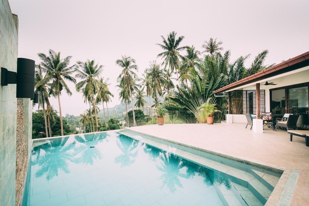 Отель Sawasdee Sea View 2*