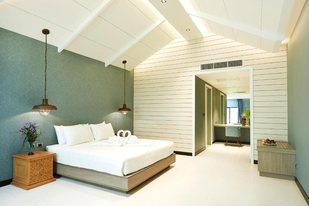 Изображение Garden Sea View 4*
