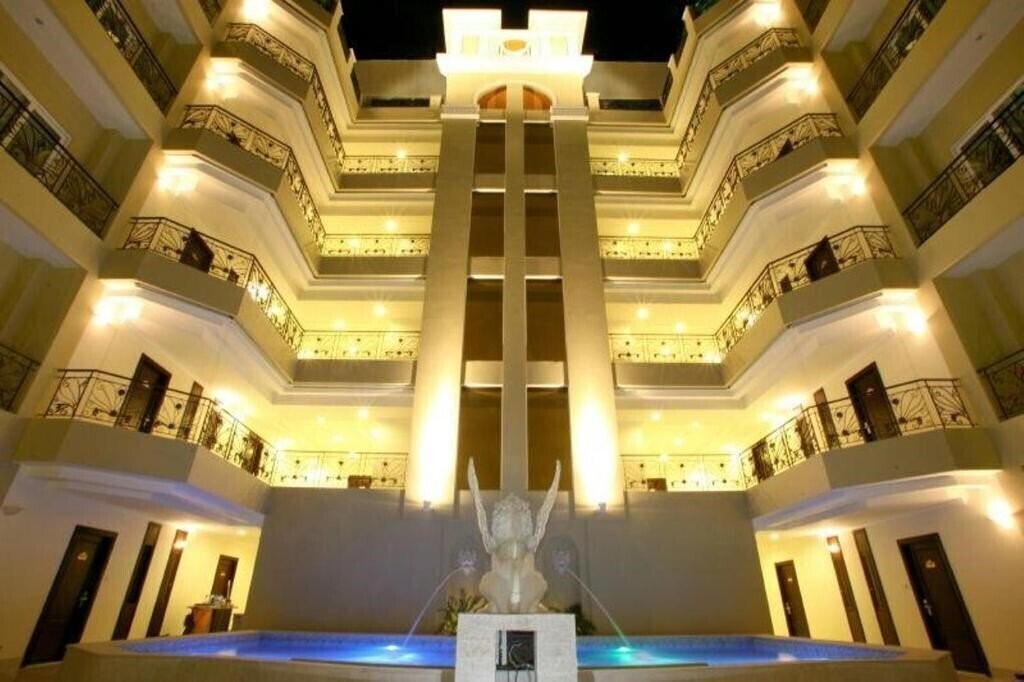 Отель LK Renaissance 3*