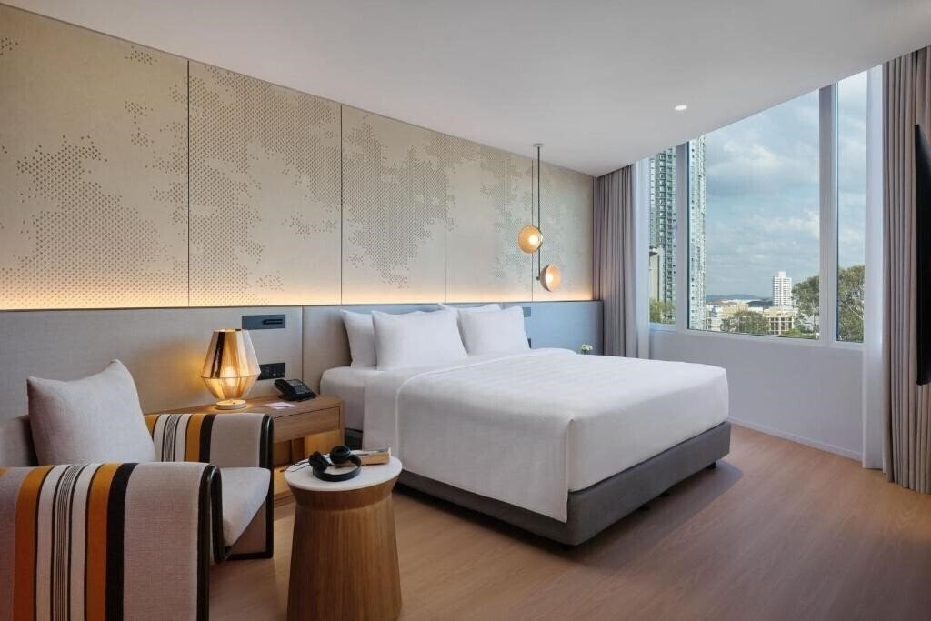Фото Hard Rock Hotel Pattaya 4*