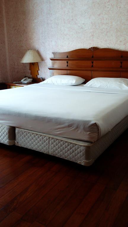 Картинка Naklua Beach Resort 3*