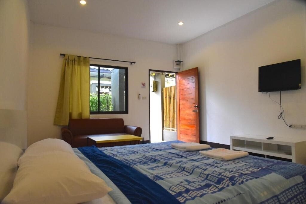 Фото Fairtex Residence 3*