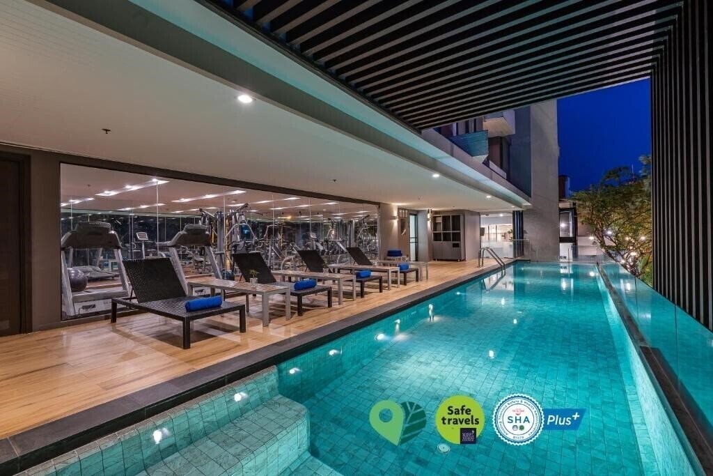 Отель At Mind Premier Suites Central Pattaya 3*