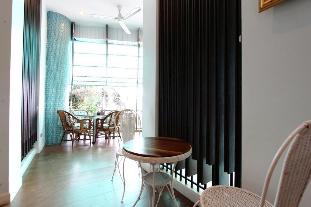 Фото Royal Beach View 4*