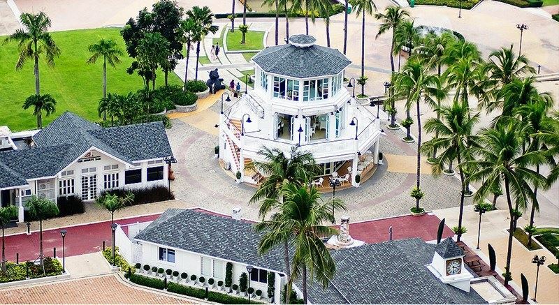 Картинка Ambassador City Jomtien Garden Wing Ikar Crew 3*