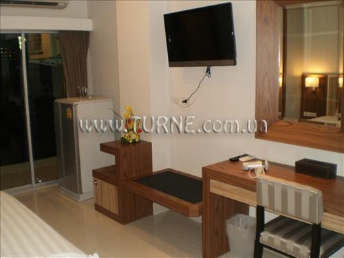 Изображение April Suites 3*