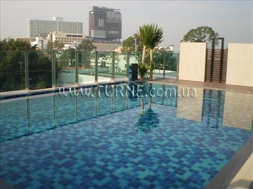 Отель April Suites 3*