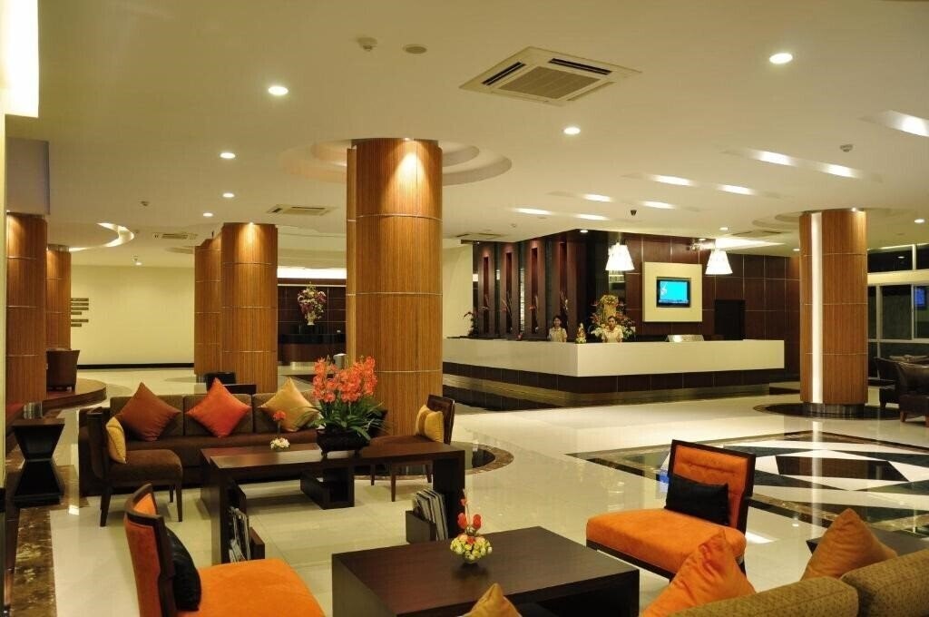 Изображение August Suites 3*