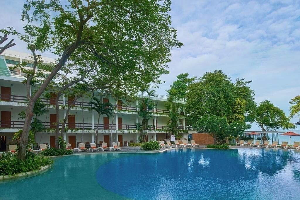 Картинка Cosy Beach Hotel Ocean Wing 4*