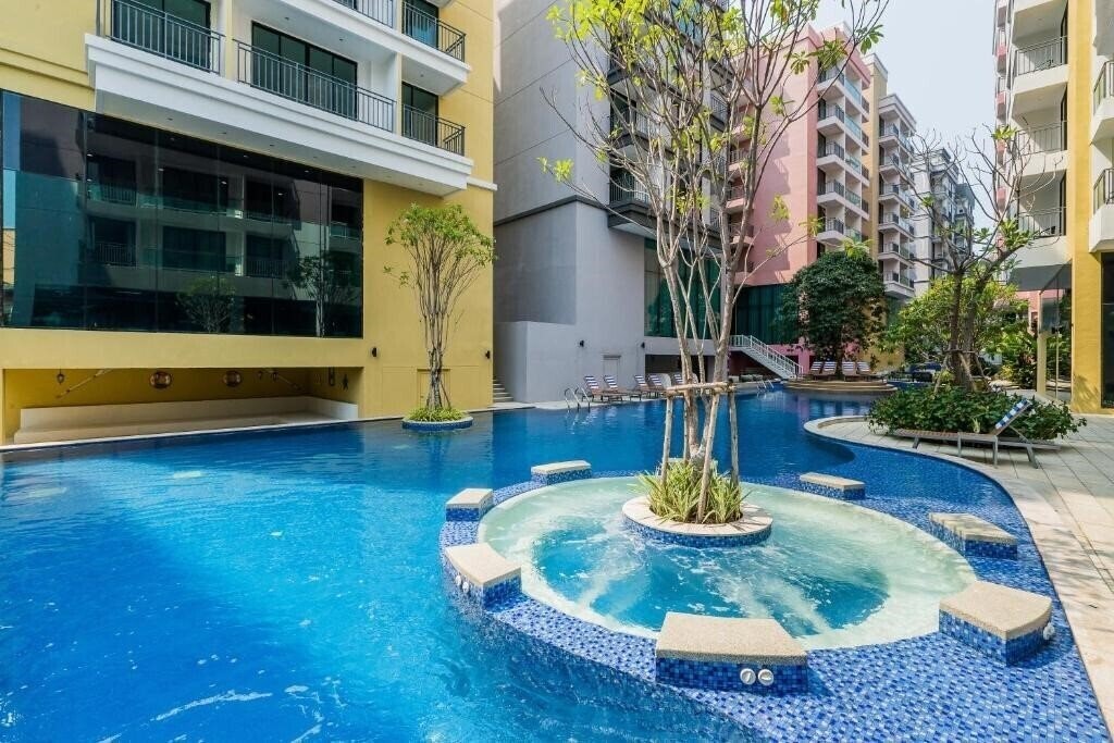 Картинка Citrus Grande Hotel Pattaya 5*