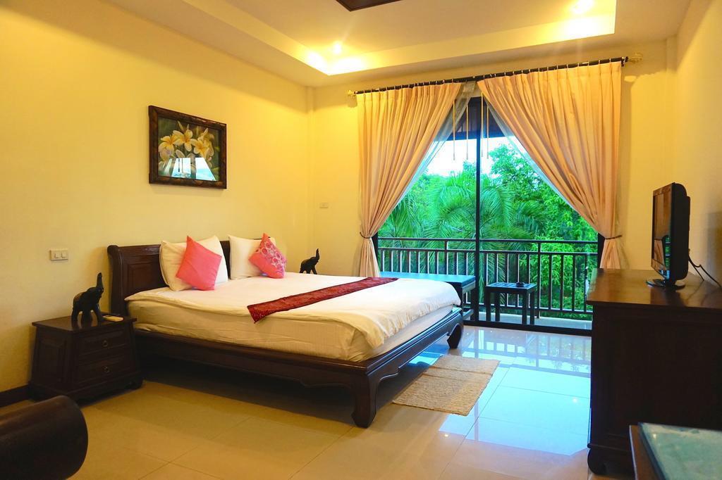 Отель Thai Pura Resort 3*