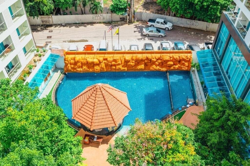 Изображение Centara Pattaya 4*