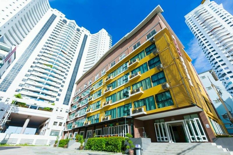 Отель NEO HOTEL (ex. Neo) 3*