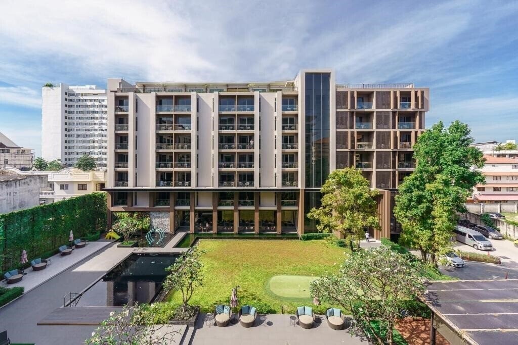 Отель Fifth Jomtien The Residence 4*