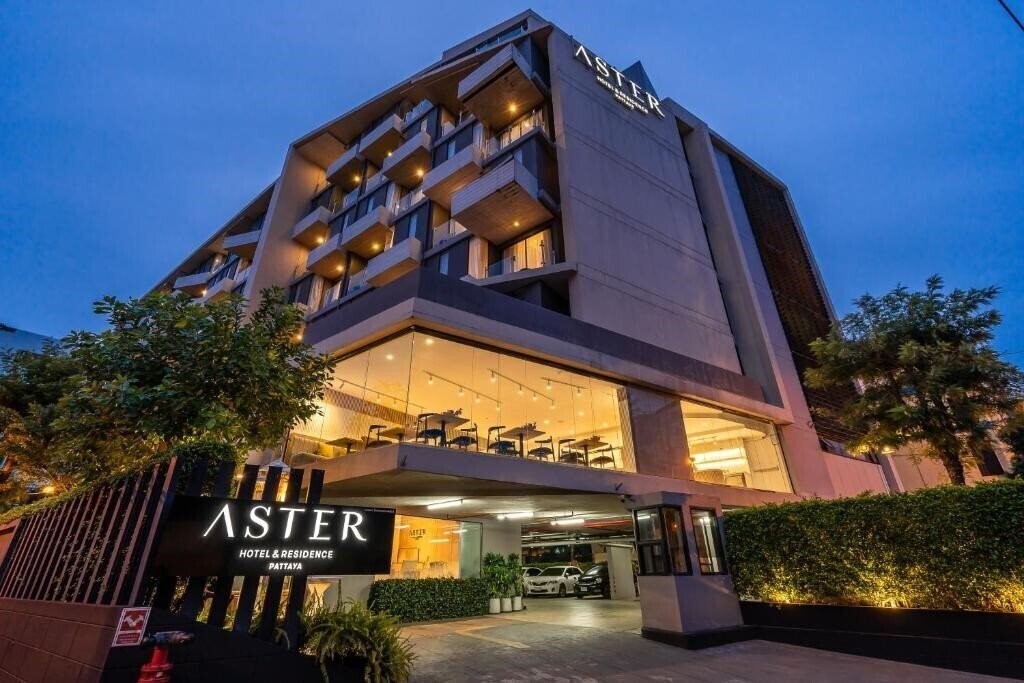 Отель Aster Hotel & Residence 3*