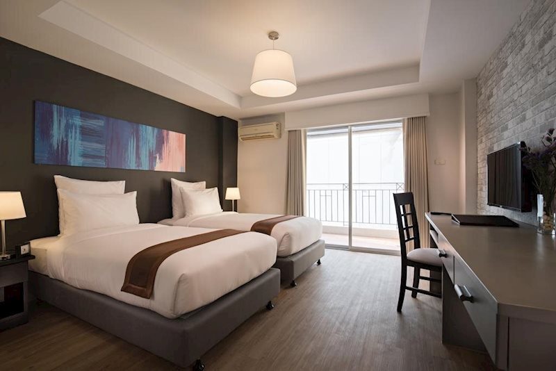Изображение Oakwood Hotel Journeyhub Pattaya 4*