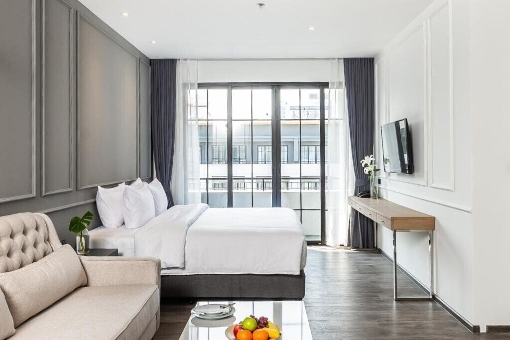 Фото One Patio Hotel Pattaya 4*