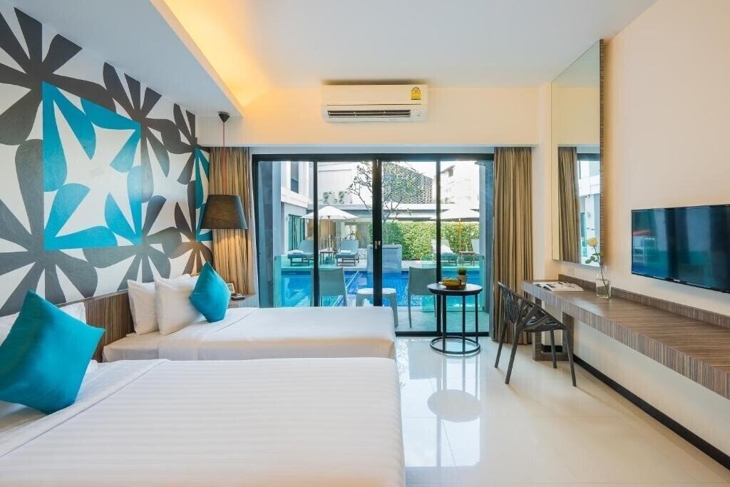 Фото Hotel J Residence 4*