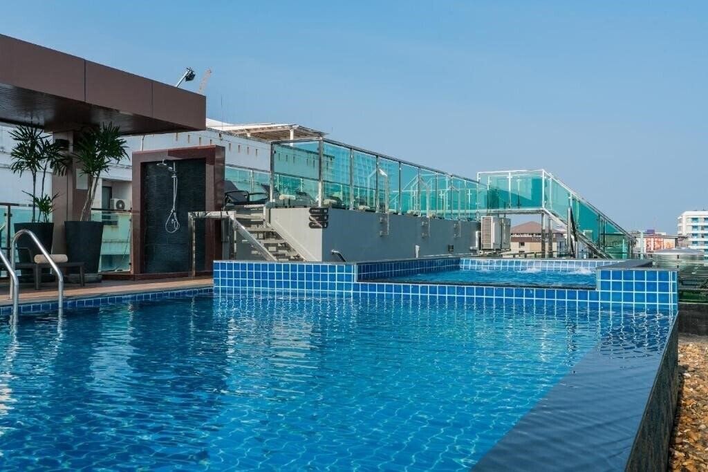 Фото Acqua Hotel Pattaya **** 4*