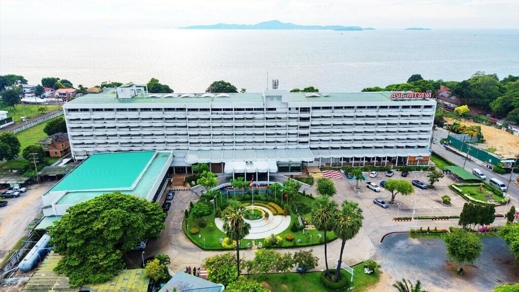 Отель Asia Pattaya 4*