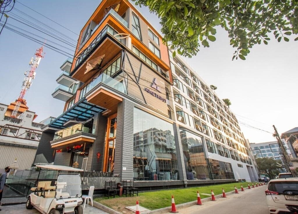 Изображение Amethyst Hotel Pattaya 4*