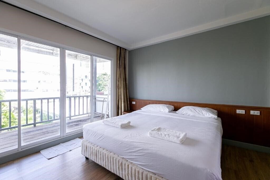 Изображение Wong Amat House 2*