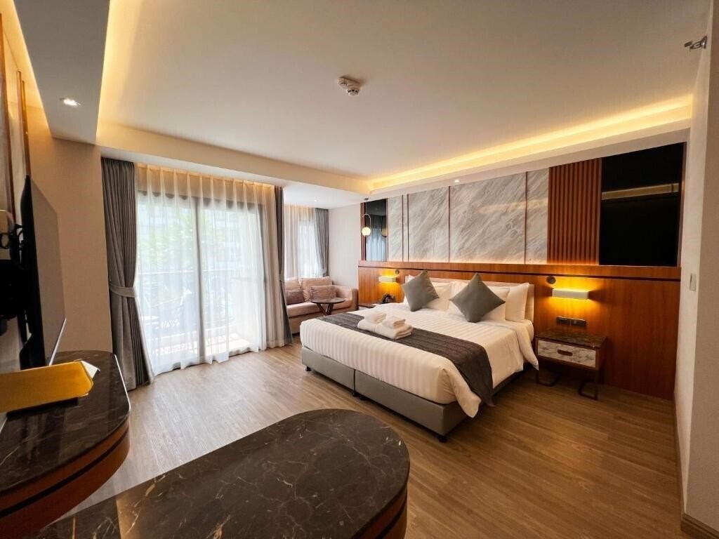 Фото Wyndham Jomtien Pattaya 5*