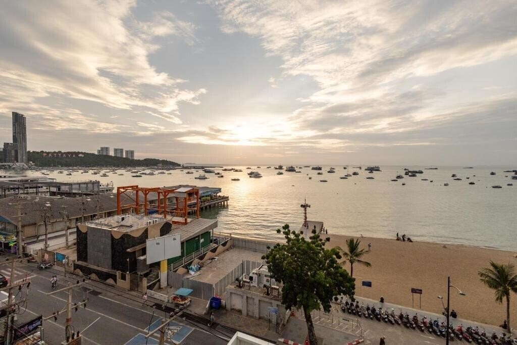 Изображение Cloudotel Walking Street 3*