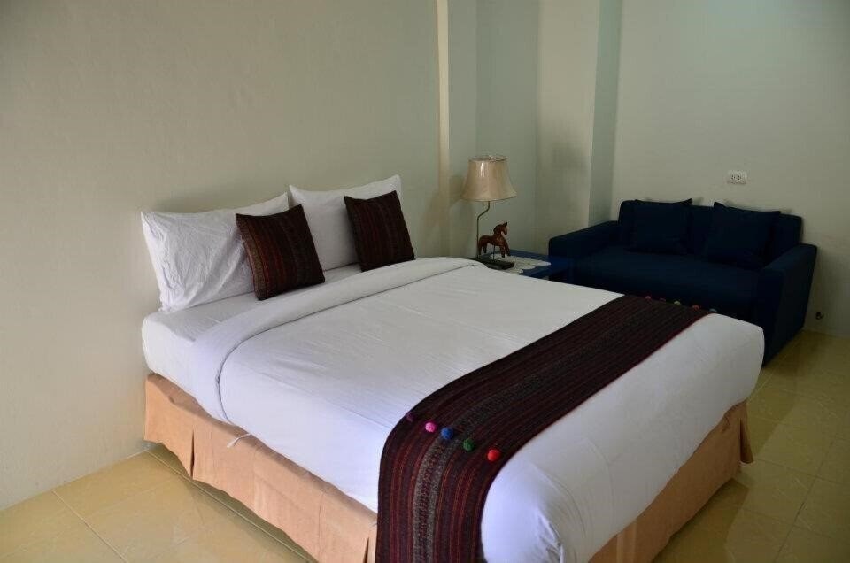 Фото Admire House 3*