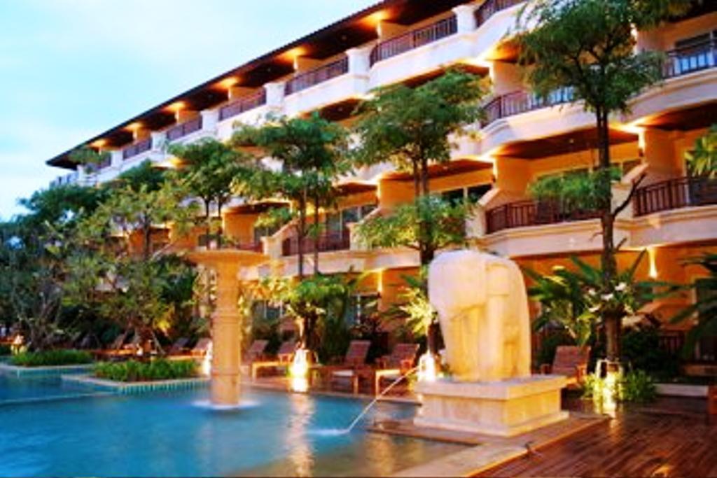 Отель Avalon Beach Resort 4*