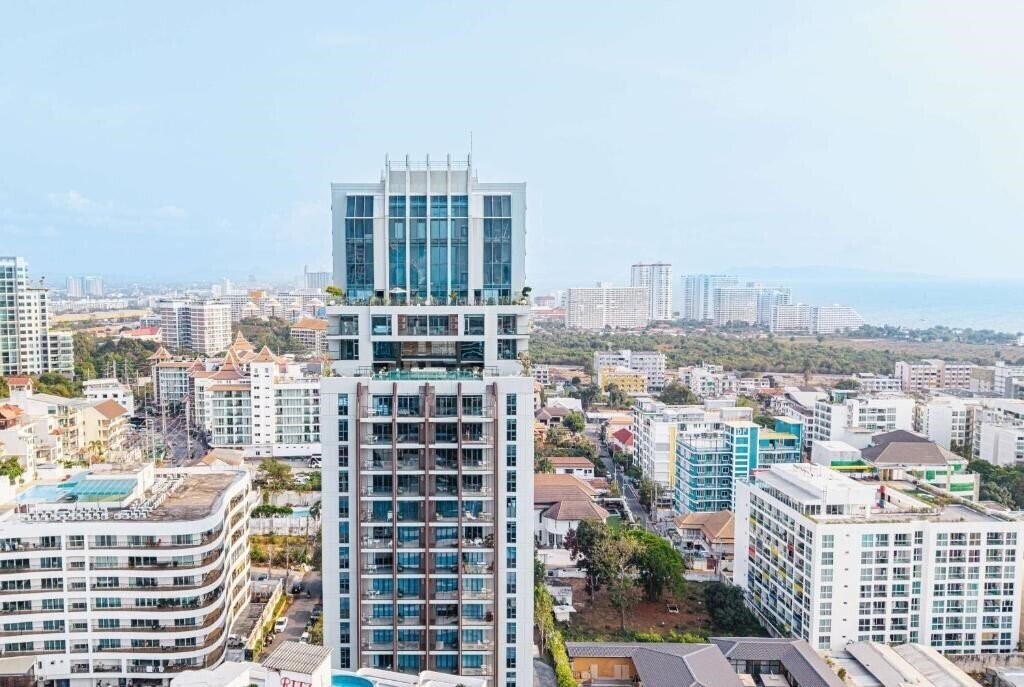 Отель Beverly Mountain Bay Trademark Collection by Wyndham 4*
