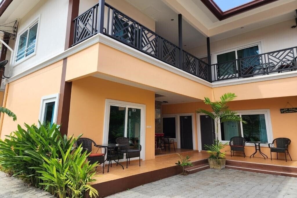 Картинка 99 House 3*