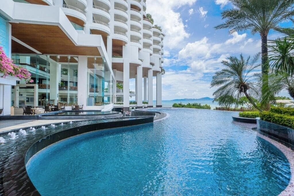 Фотография Royal Cliff Grand And SPA 5*