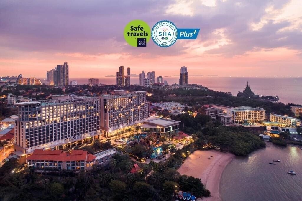 Отель The Zign Hotel 5*