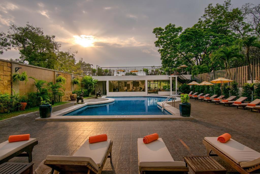 Отель The Bayview Pattaya 4*