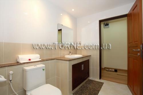 Изображение Emerald Palace Executive Residences 3*