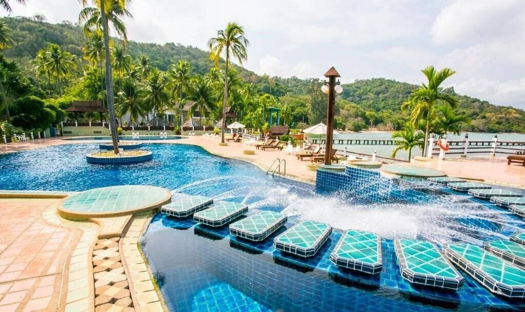 Фото Rayong Resort 4*