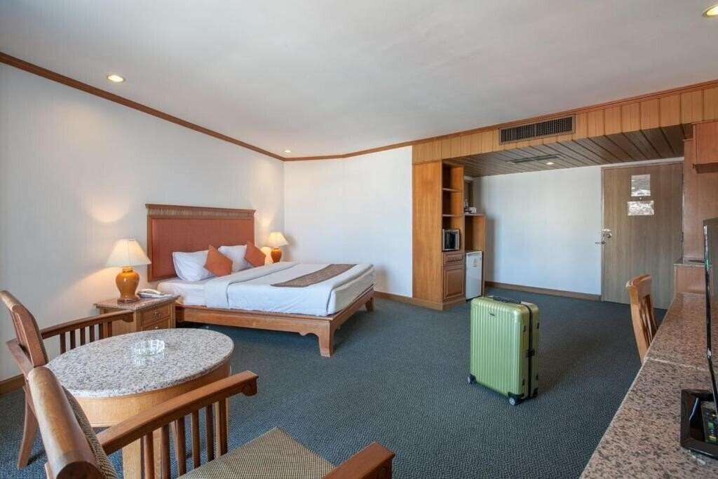 Фото Royal Palace Hotel 3*