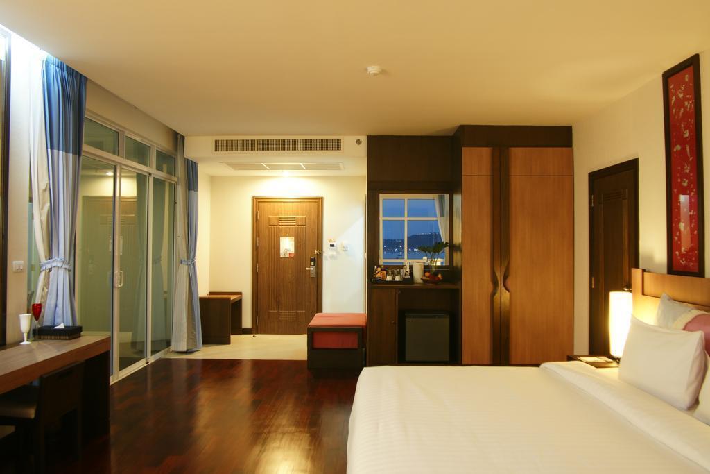 Фотография Discovery Beach Hotel 4*