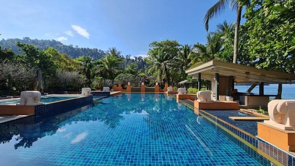 Отель Baan Khaolak Resort 3*