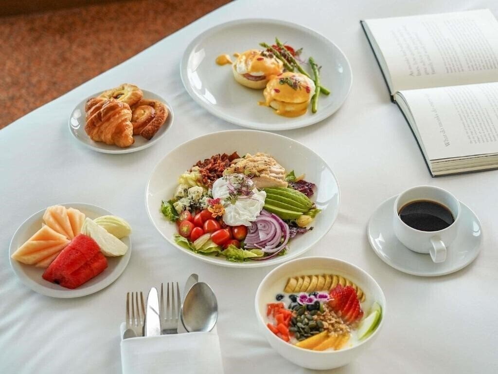 Изображение Grand Mercure Bangkok Atrium 4*