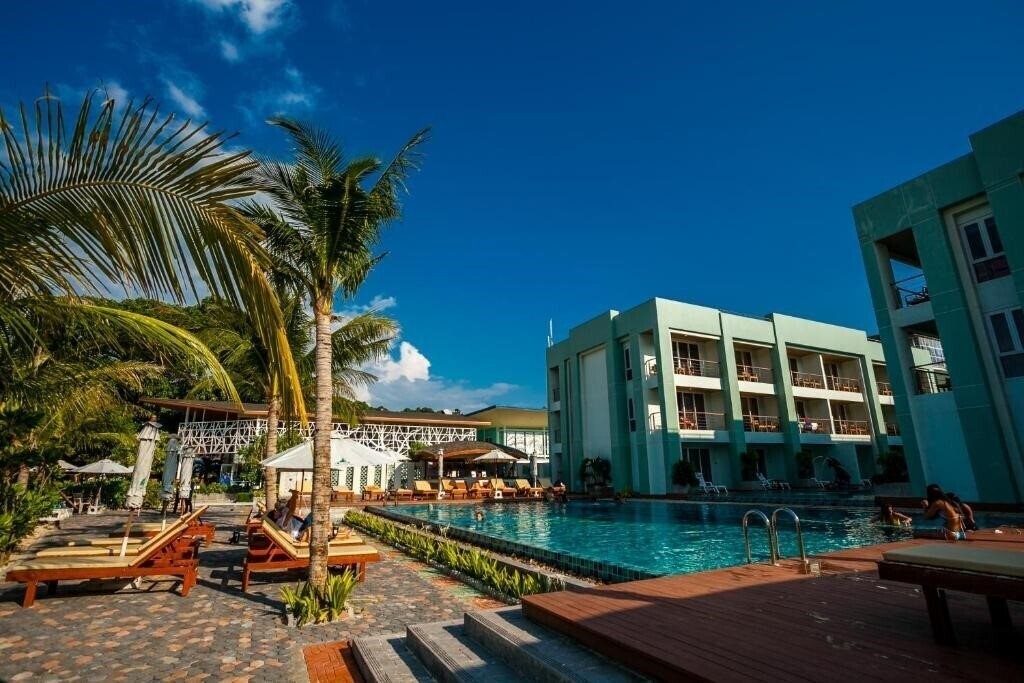 Изображение Phi Phi Harbour View Hotel 4*