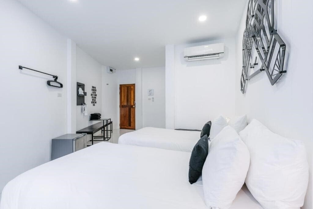 Картинка Blu Monkey Phi Phi Island 3*