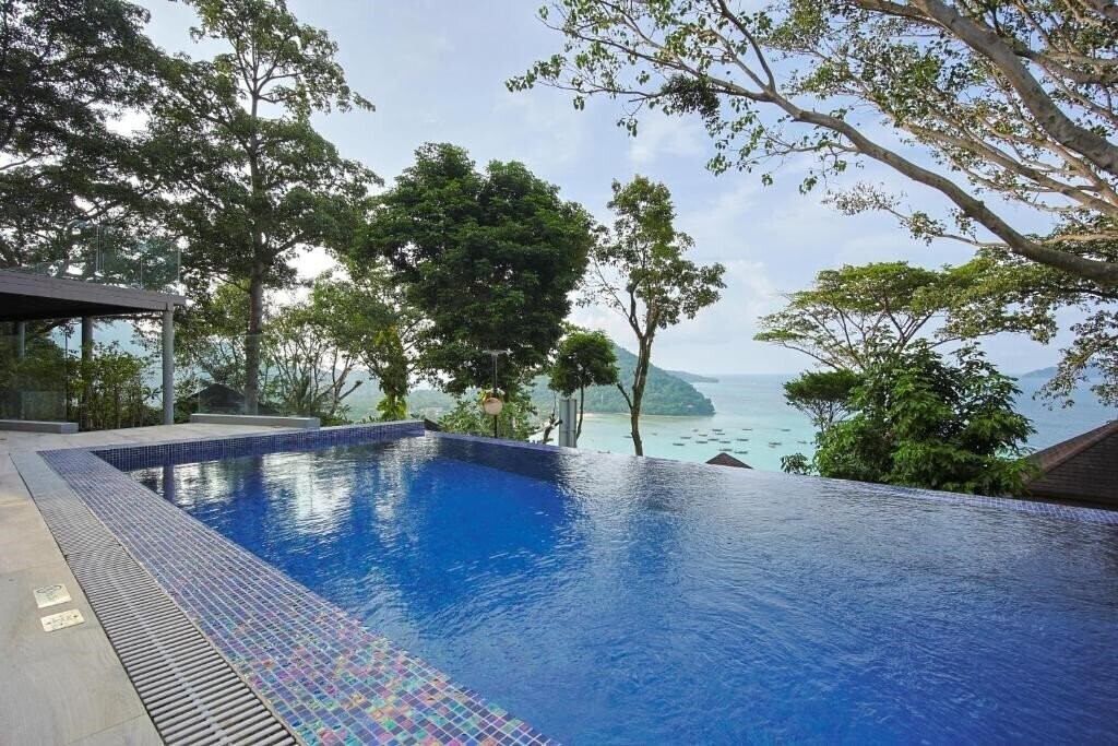 Фото Centara Villas Phi Phi Island 4*