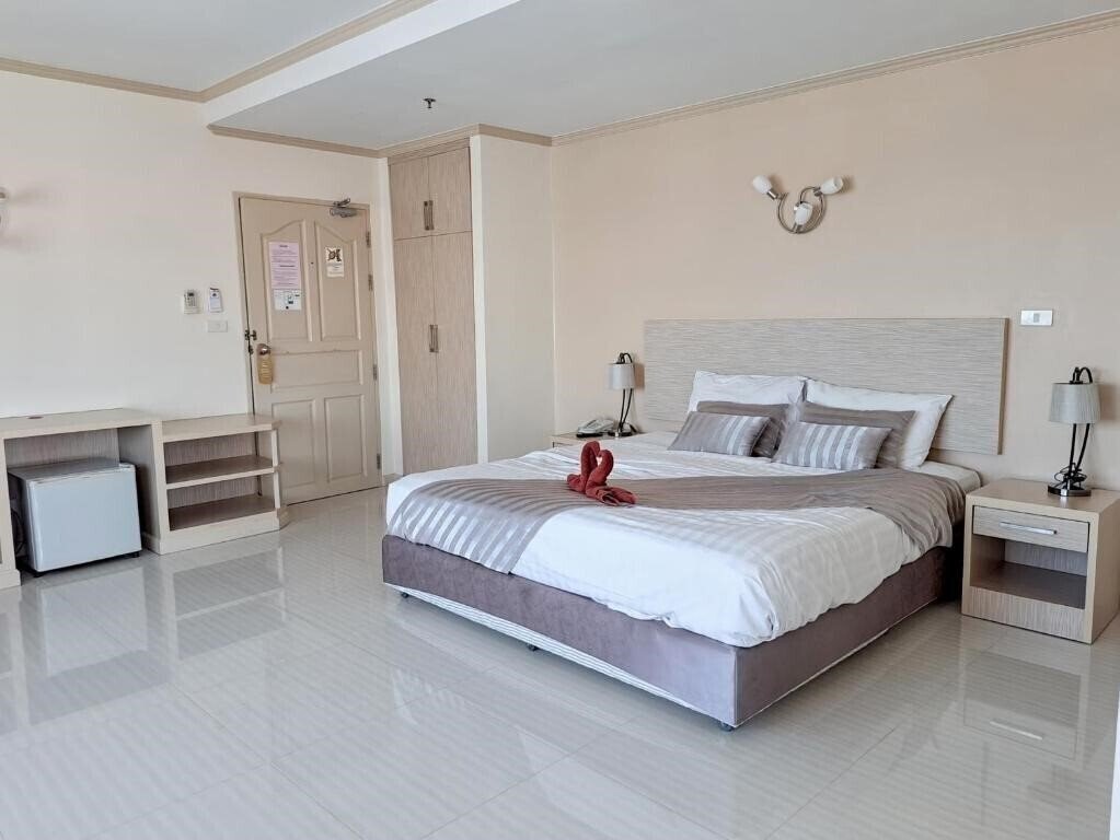 Изображение Thipurai City Hotel 3*