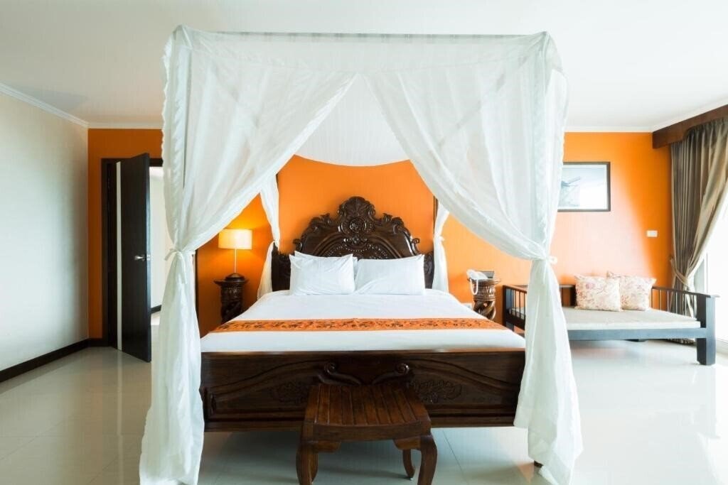 Фото Royal Phala Cliff Beach Resort & SPA 4*