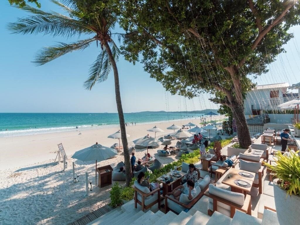 Отель Sai Kaew Beach Resort 3*